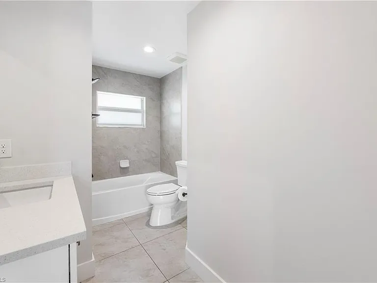 27302 Dortch Ave — Photo 22