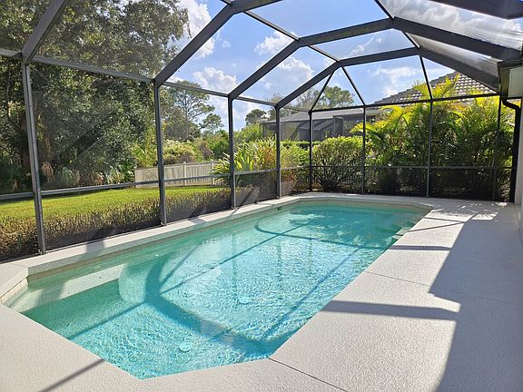 2nd image of 2319 Caraway Dr