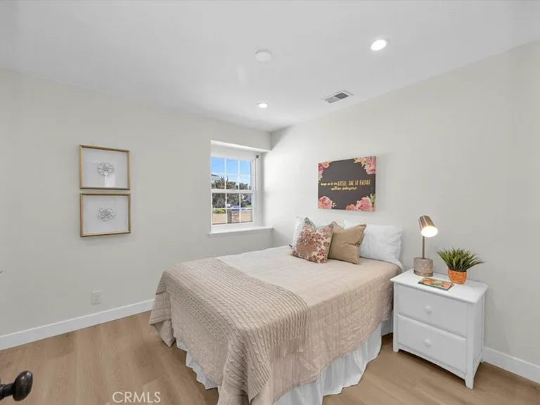 8326 Fontainbleau Way — Photo 2