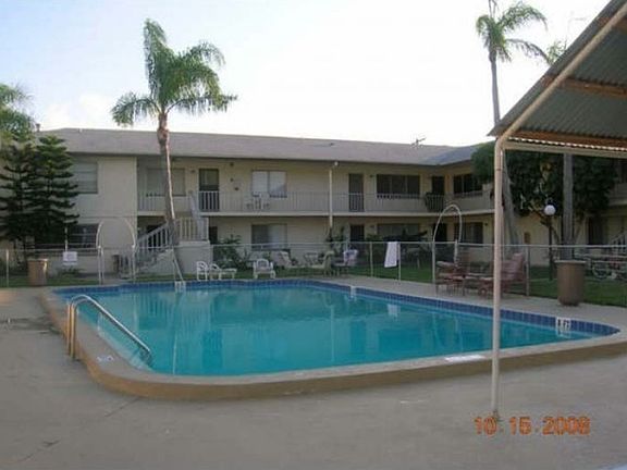 3rd image of 1060 Jasper St APT 53