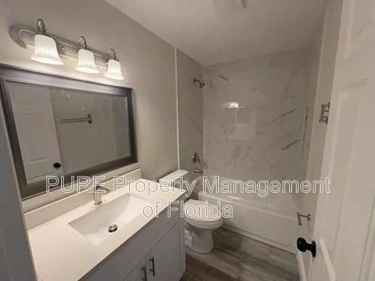 5485 SE 30th Pl #C — Photo 34