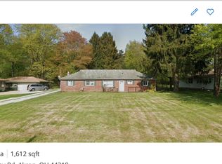 5768 Dailey Rd, Akron, OH 44319