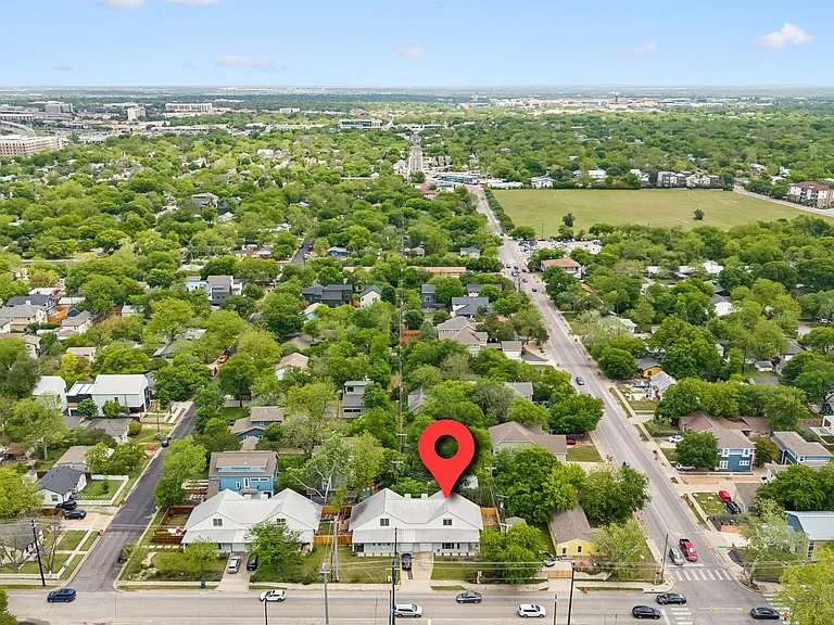 5305 Guadalupe St #A — Photo 25