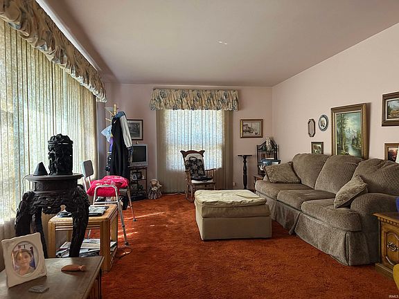 5th image of 2222 Catalpa Ave