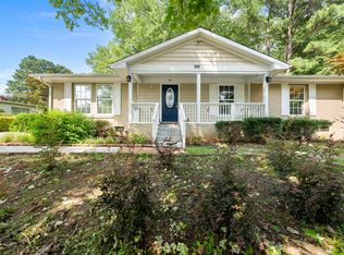 1201 Pond St, Cary, NC 27511