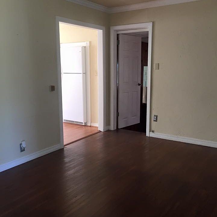 1st image of 1304 Fairview Ave