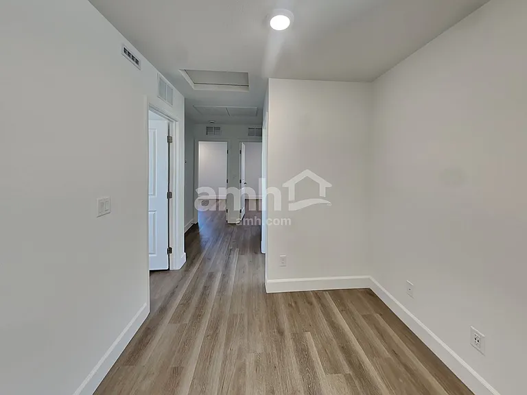 10506 Lagaspi Dr — Photo 8