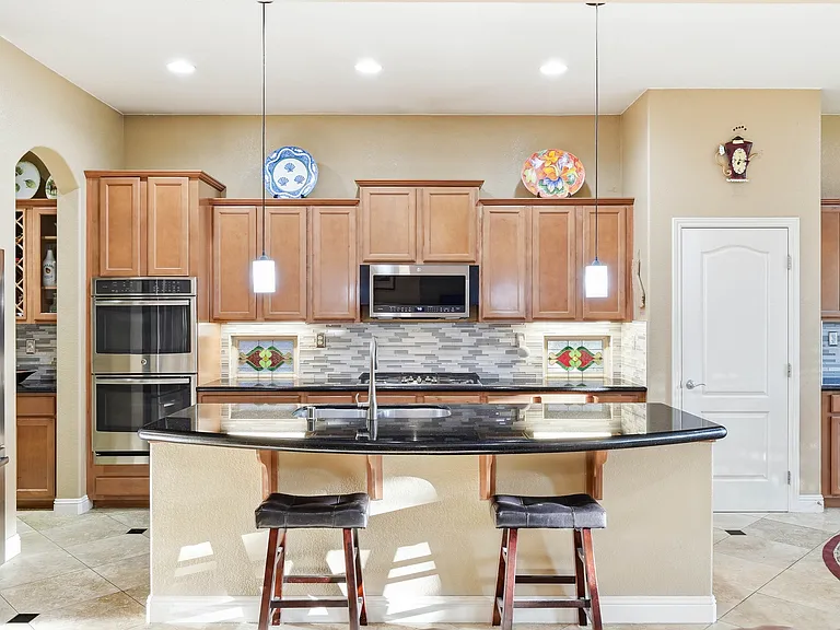 3800 Spalding Ct — Photo 17