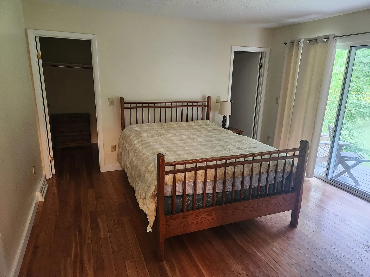 3 bed, 2.5 bath, 3000 sqft, $4,500 — Photo 4