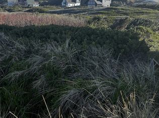 Sandy Dr, Gold Beach, OR 97444