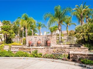 24159 Del Monte Dr UNIT 382, Santa Clarita, CA 91355