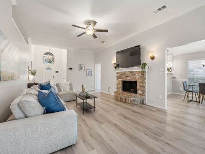 1617 Arbor Ridge Dr, Fort Worth, TX, 76112