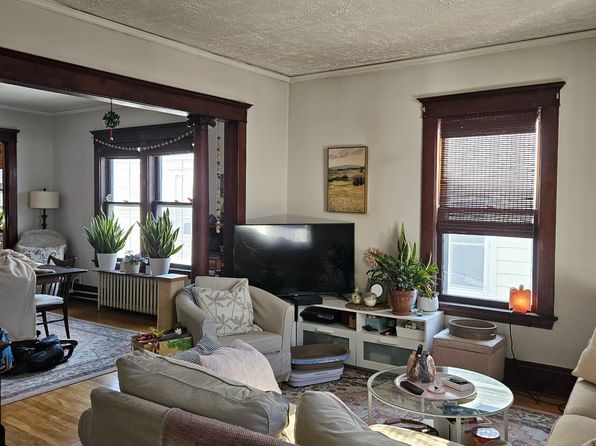 1603 Washington St NE #3