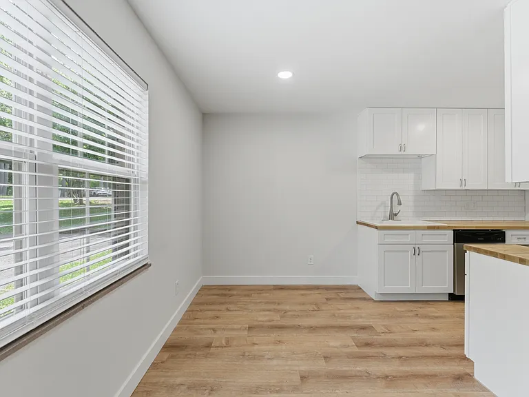 131 Overbrook Dr — Photo 4