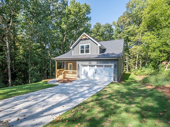 5th image of 380 University Cir