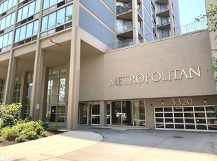 5320 N Sheridan Rd APT 611, Chicago, IL 60640