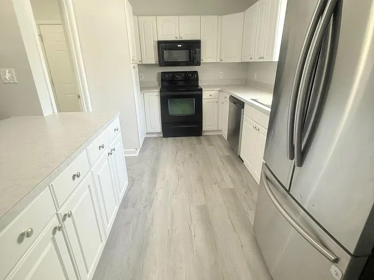 1132 Lancelot Ln — Photo 7