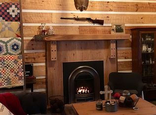 807 Winding Brook Ln, Greenwood, IN 46142