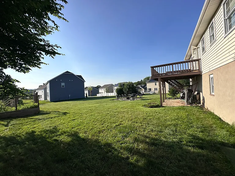 6560 Jefferson St — Photo 5