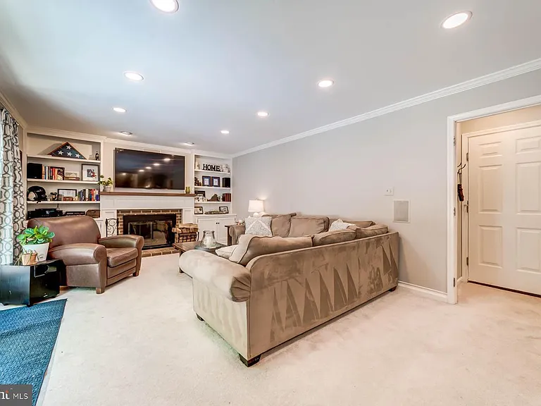 13930 S Springs Dr — Photo 12