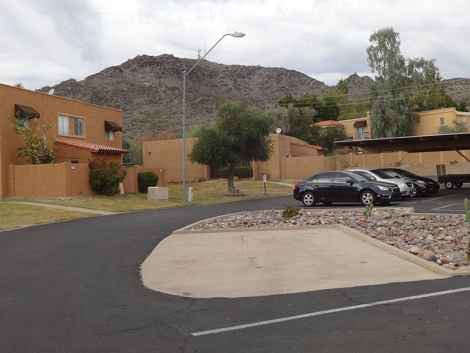 1st image of 827 E Cochise Dr #A