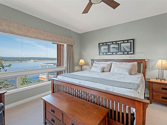 3rd image of 620 Helanton Rd #9