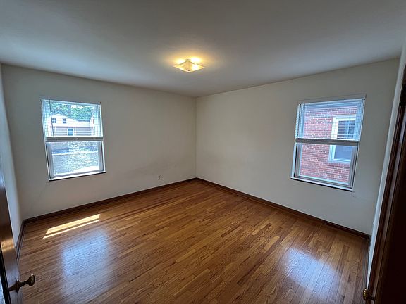 3rd image of 6202 Loughborough Ave APT 2W