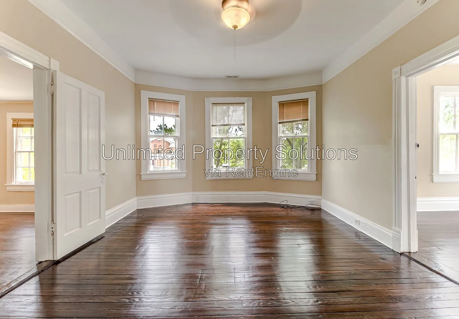 2 bed, 1.0 bath, $1,550 — Photo 4