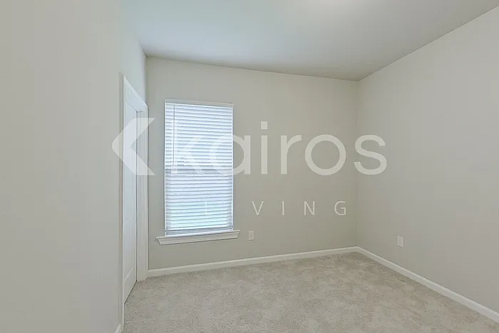 105 Alpine Meadows Ln — Photo 8