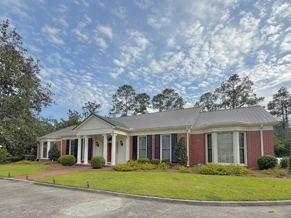 95 W Willow Creek Ln, Mc Rae, GA 31055