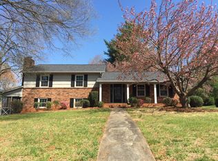 4161 Briarcliffe Rd, Winston Salem, NC 27106