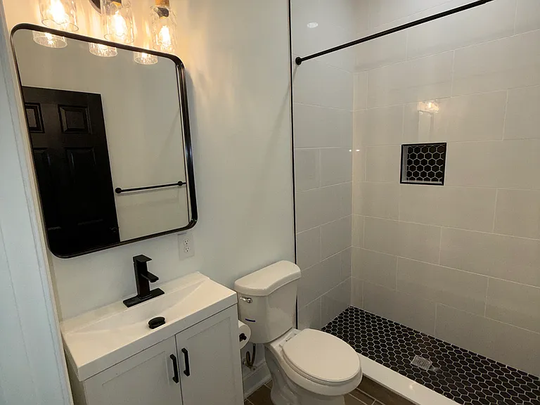 2028 Druid Hill Ave — Photo 13