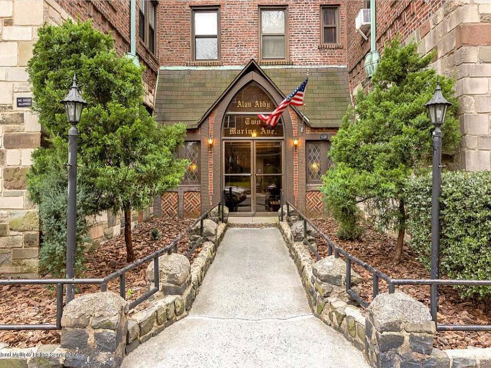1st image of 2 Marine Ave APT 1E