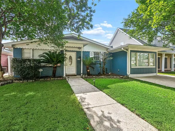 8929 Camille Ct, New Orleans, LA 70123
