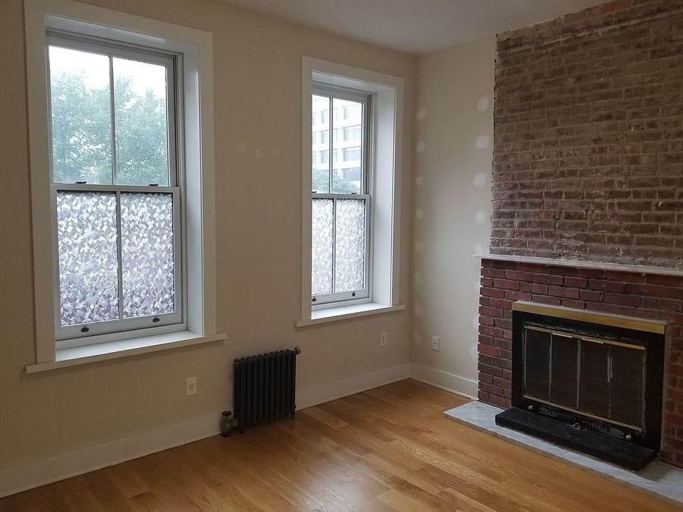 1st image of 30 Hicks St #6A