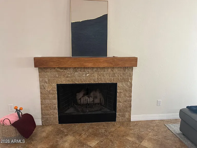 1383 E Butler Cir — Photo 27