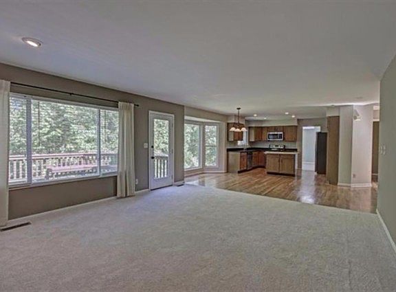 4th image of 11048 War Admiral Dr