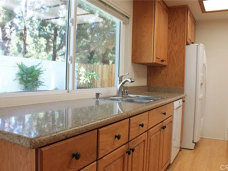 3881 Hendrix St — Photo 28