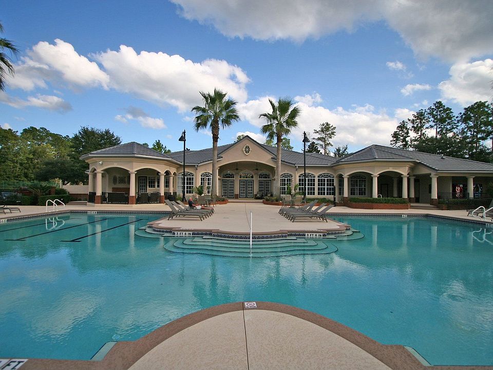 1st image of 13810 N Sutton Park Dr #1421