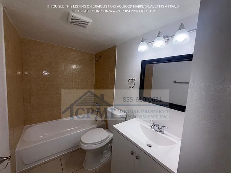 Riverside Manor/N'ice Apartments - 889 Riverside Drive, Ft. Lauderdale, FL 33312 — Photo 37