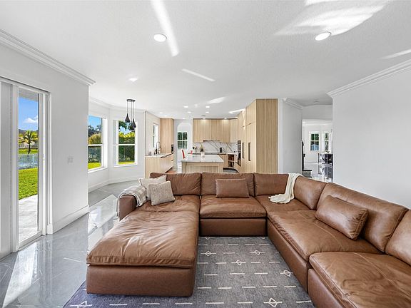 5th image of 5275 SW 171st Avenue