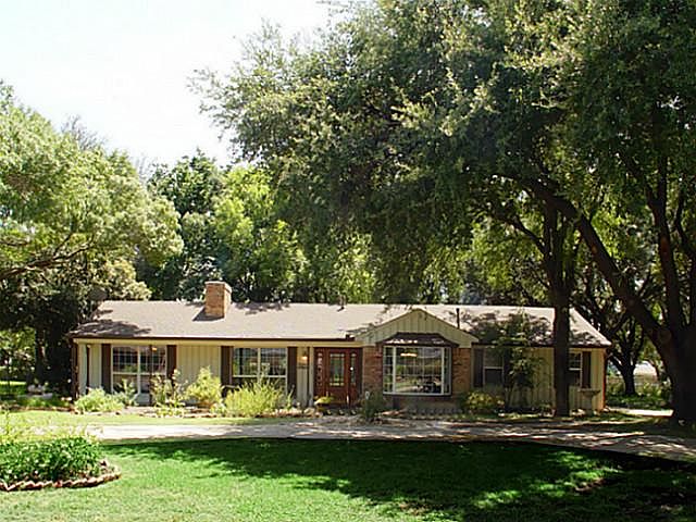 1st image of 3034 Lavita Ln