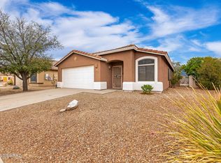 6944 W Sauceda Dr, Tucson, AZ 85743