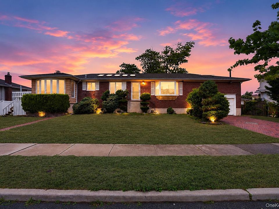 1st image of 3402 Elliott Boulevard