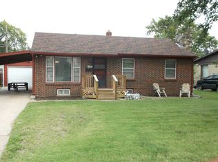 1932 S Drollinger Rd, Wichita, KS 67218