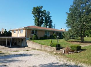 1035 E Cherry St, Troy, MO 63379