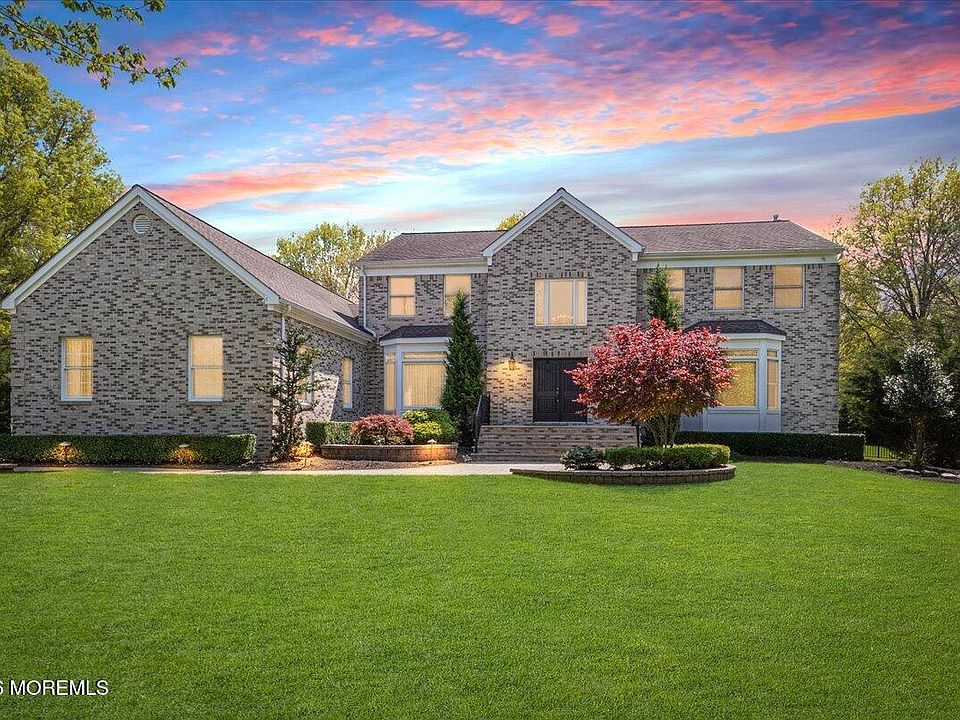 1st image of 6 Chardonnay Drive