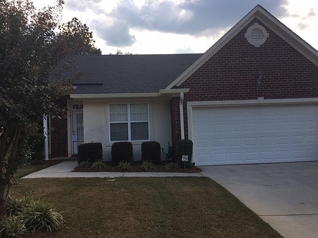 1st image of 527 Cedar Rock Dr