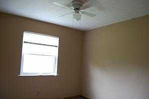 4th image of 4819 Klare Ct
