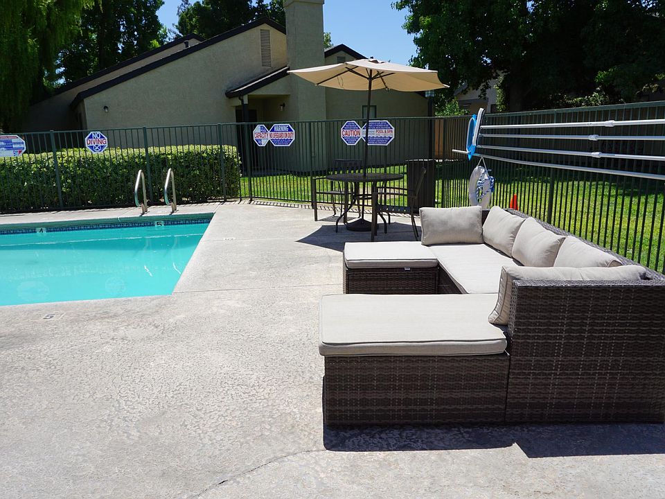 1st image of 3401 Shawnee Dr #0bcde60cc